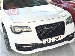 کرایسلەر 300